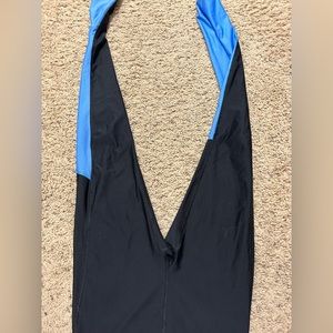 Under Armor Black And Blue Compression Leggings